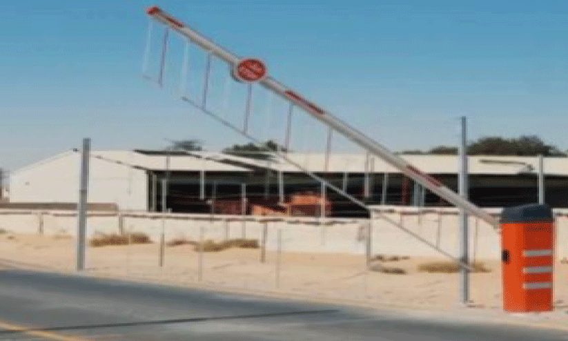 ദു​ബൈ-​ഹ​ത്ത റോ​ഡി​ൽ സ്മാ​ർ​ട്ട് ഗേ​റ്റ്​ സ്ഥാ​പി​ച്ചു