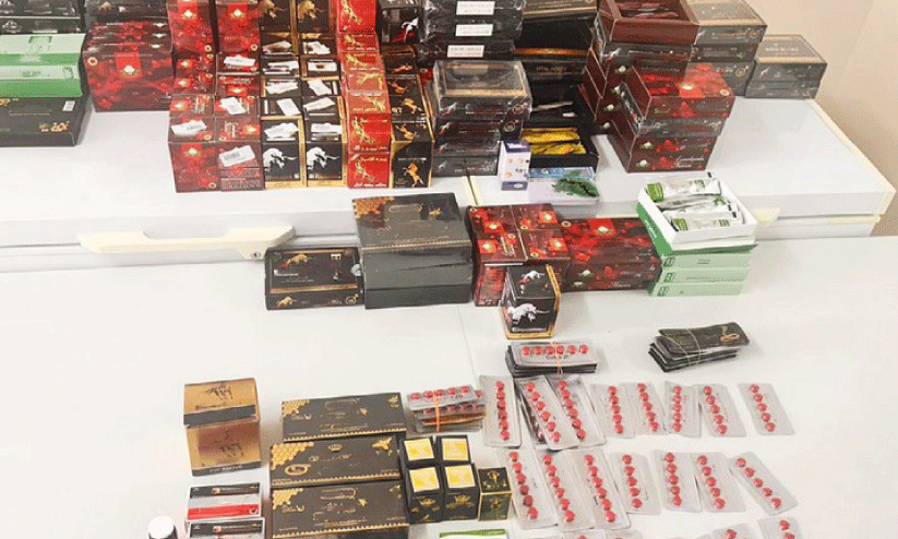 നിരോധിത ഔഷധങ്ങളുടെ വിൽപന; 1,300 റിയാൽ പിഴ ചുമത്തി നിരോധിത ഔഷധങ്ങളുടെ വിൽപന; 1,300 റിയാൽ പിഴ ചുമത്തി