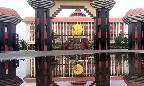 പടികടന്നെത്താൻ വിവാദങ്ങൾ ഏറെ; നയപ്രഖ്യാപനത്തോടെ നിയമസഭ സമ്മേളനം നാളെ തുടങ്ങും