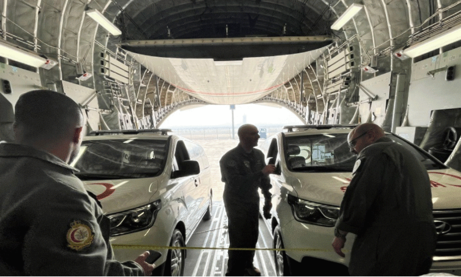 സി​റി​യ​യി​ലേ​ക്ക് ആം​ബു​ല​ൻ​സും വൈ​ദ്യ​സ​ഹാ​യ​വും അ​യ​ച്ചു