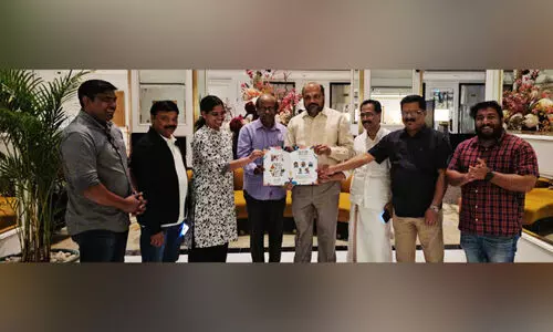 ഒ.​എ​ൽ.​എ​ഫ്​ ബ്രോ​ഷ​ർ പ്ര​കാ​ശ​നം