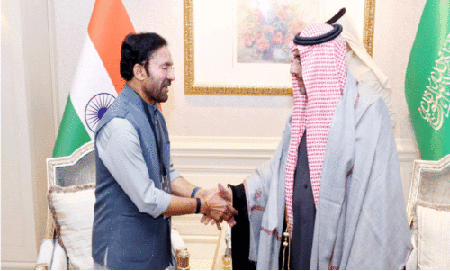 ഇ​ന്ത്യ​ൻ ക​ൽ​ക്ക​രി ധാ​തു​വി​ഭ​വ  മ​ന്ത്രി റി​യാ​ദി​ൽ