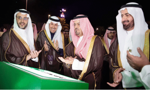 തീ​ർ​ഥാ​ട​ക​ർ​ക്കാ​യി​  ‘മ​ക്ക ടാ​ക്​​സി’ പ​ദ്ധ​തി തു​ട​ങ്ങി