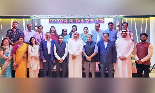 ഇ​ന്ത്യ​ൻ എം​ബ​സി ഫ​സ്റ്റ് സെ​ക്ര​ട്ട​റി ഇ​ജാ​സ് അ​സ്‍ല​മി​ന് യാ​ത്ര​യ​യ​പ്പ്