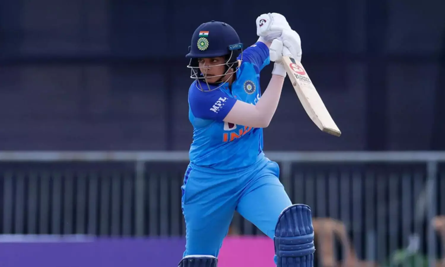 ‘ഹൃദയാഘാതത്തെ തുടർന്ന് പിതാവ് ആശുപത്രിയിലായിരുന്നു’; ടീമിൽനിന്ന് ഒഴിവാക്കിയതിൽ വൈകാരികമായി പ്രതികരിച്ച് ക്രിക്കറ്റ് താരം