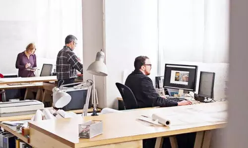 ഡ​ബ്ല്യു.​പി.​എ​സ് വ​ഴി വേ​ത​നം; സ്വ​കാ​ര്യ സ്ഥാ​പ​ന​ങ്ങ​ളെ വീ​ണ്ടും ഉ​ണ​ർ​ത്തി തൊ​ഴി​ൽ മ​ന്ത്രാ​ല​യം