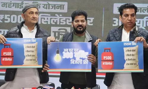 സൗജന്യ റേഷൻ, വൈദ്യുതി, 500 രൂപക്ക് ഗ്യാസ്; ഡൽഹിയിൽ കോൺഗ്രസ് വാഗ്ദാനം