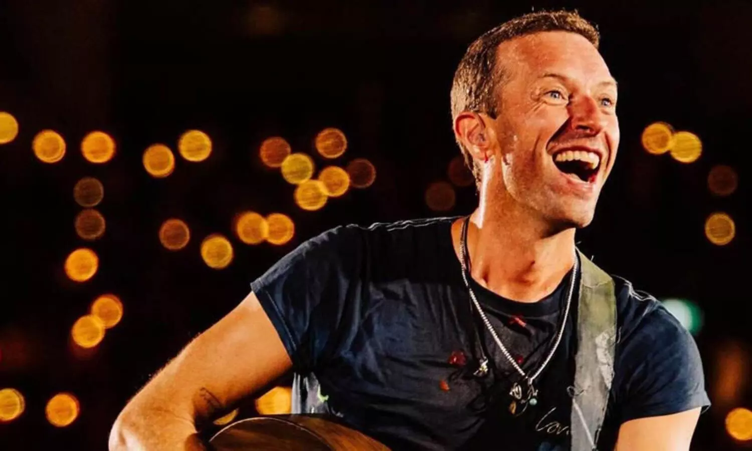 കോൾഡ്‌പ്ലേയുടെ അഹമ്മദാബാദിലെ സംഗീത പരിപാടി ഡിസ്നി ഹോട്ട്സ്റ്റാറിൽ തത്സമയം