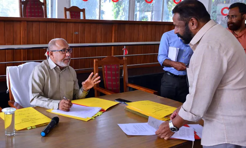 വീഴ്ചവരുത്തിയ ഉദ്യോഗസ്ഥര്‍ക്കെതിരെ അച്ചടക്ക നടപടി- വിവരാവകാശ കമീഷന്‍