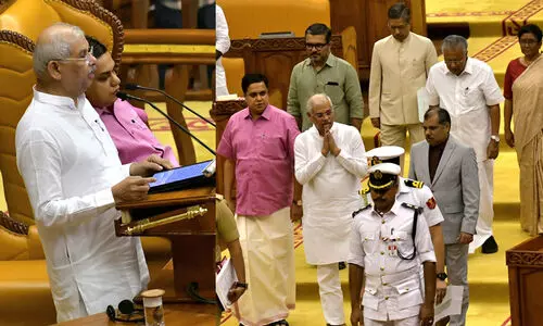 വയനാട് ടൗൺഷിപ്പ് ഒരു വർഷത്തിനുള്ളിൽ പൂർത്തിയാക്കും; നിയമസഭയിൽ ഗവർണറുടെ നയപ്രഖ്യാപനം