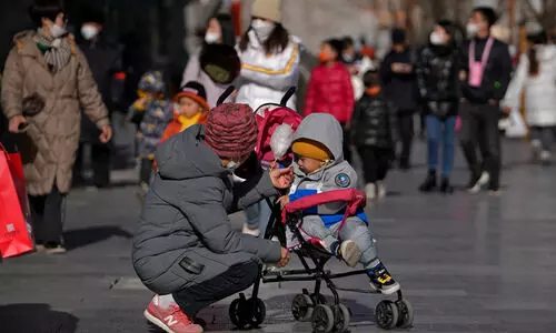 ചൈനയിലെ ജനസംഖ്യ തുടർച്ചയായ മൂന്നാം വർഷവും താഴോട്ട്; ഉയരാനിടയില്ലെന്ന് വിദഗ്ധരുടെ മുന്നറിയിപ്പ്