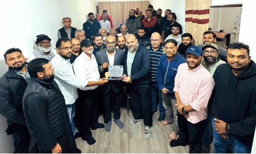 സൈ​നു​ദ്ദീ​ൻ അ​ബ്ദു​റ​ഹീ​മി​ന് യാ​ത്ര​യ​യ​പ്പ് ന​ൽ​കി