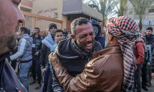 വെടിനിർത്തൽ പ്രഖ്യാപിച്ചിട്ടും ഗസ്സയിൽ കൊല തുടർന്ന് ഇസ്രായേൽ: കൊല്ലപ്പെട്ടത് 113 പേർ; ടെന്റുകൾക്ക് തീയിട്ടു