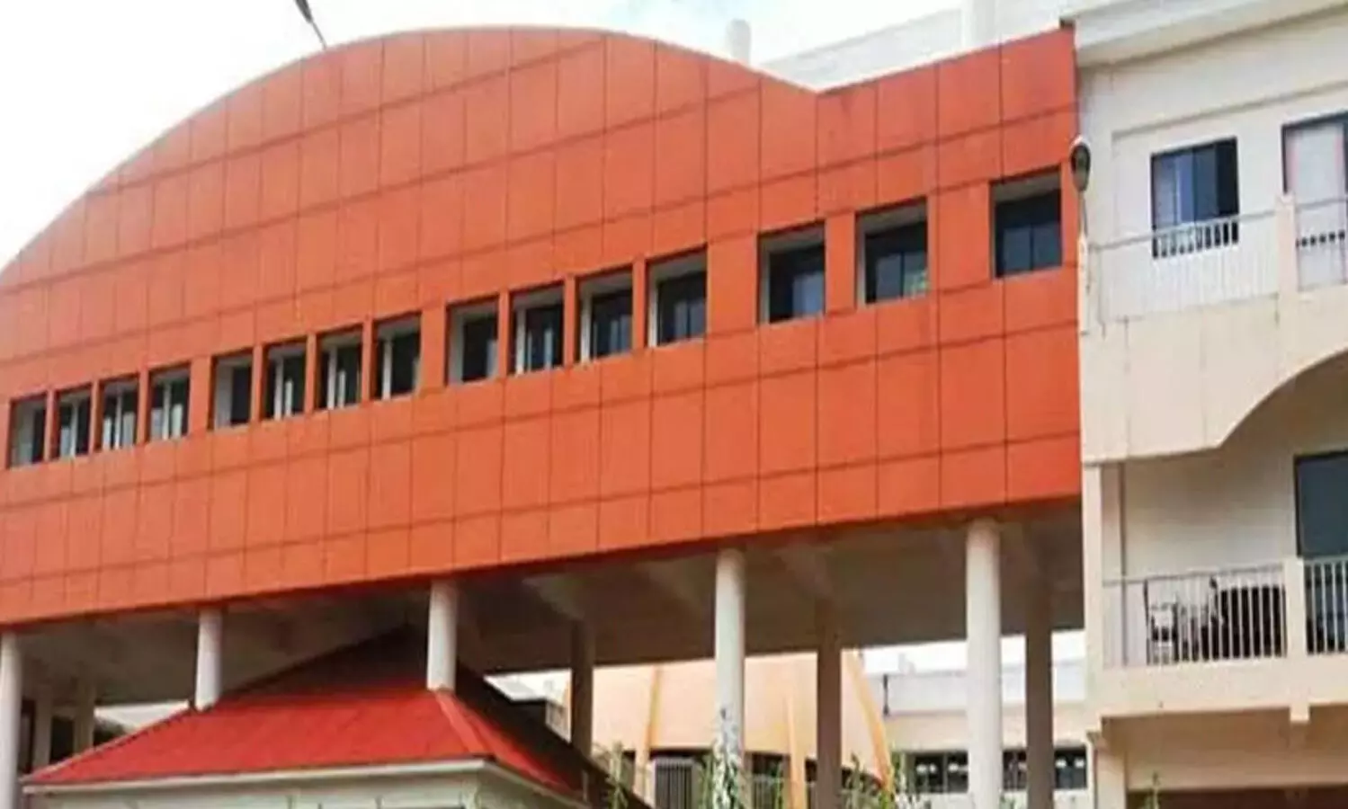 സാങ്കേതിക സർവകലാശാല: പരീക്ഷ നടത്തിപ്പിനുള്ള  കരാറിലും നടത്തിപ്പിലും ഗുരുതര ക്രമക്കേടെന്ന് എ.ജി യുടെ  റിപ്പോർട്ട്‌