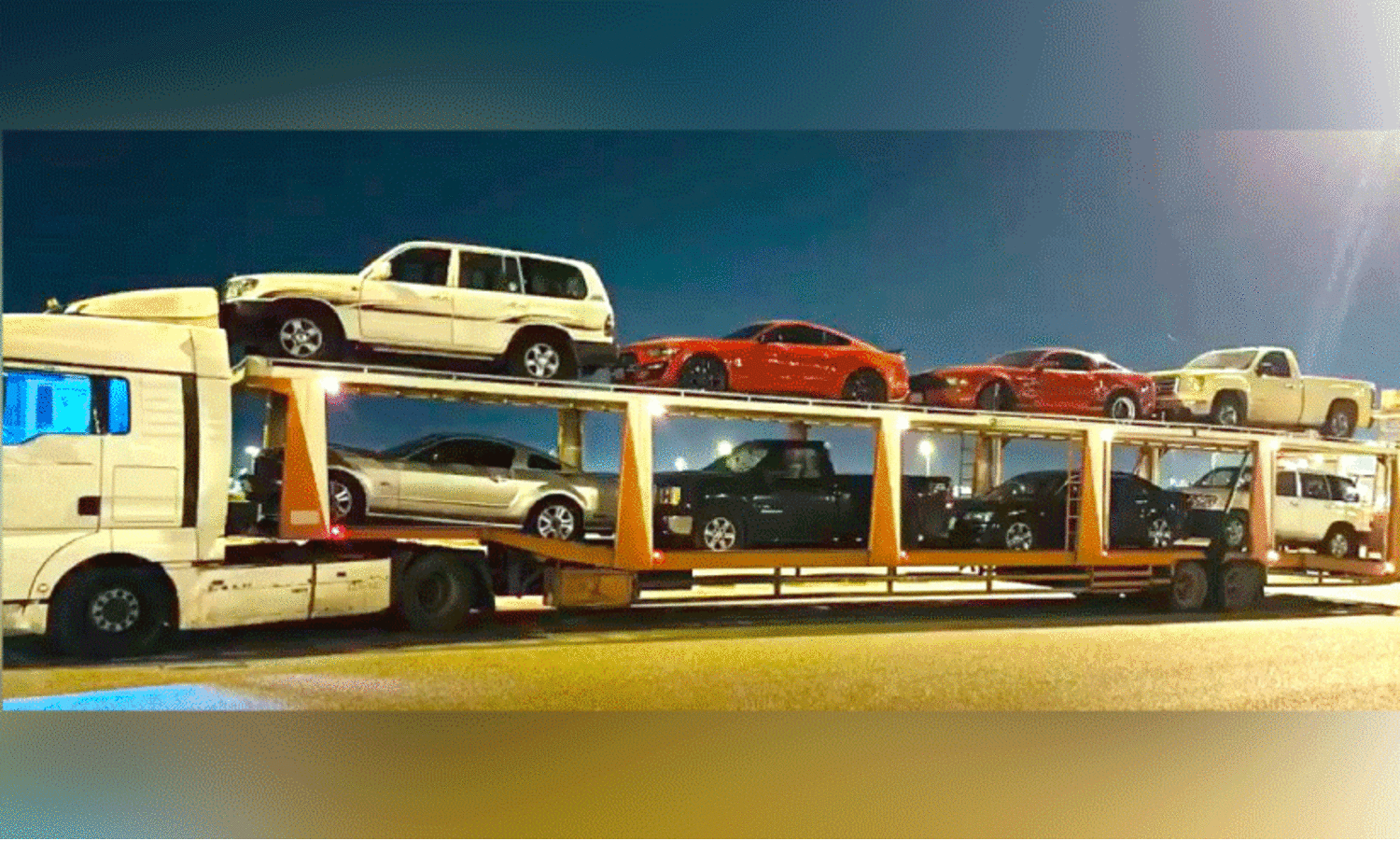 ഗ​താ​ഗ​ത പ​രി​ശോ​ധ​ന 81 നി​യ​മ​ലം​ഘ​ന​ങ്ങ​ൾ; പ​ത്തു​പേ​ർ ക​സ്റ്റ​ഡി​യി​ൽ