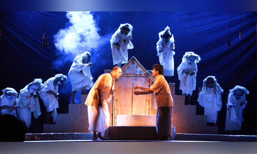 ‘നീലപ്പായസം’ നാളെ വീണ്ടും അരങ്ങിലെത്തും ‘നീലപ്പായസം’ നാളെ വീണ്ടും അരങ്ങിലെത്തും