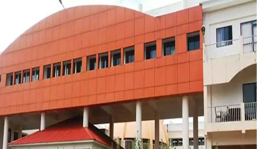 സാങ്കേതിക സർവകലാശാല: പരീക്ഷ നടത്തിപ്പിനുള്ള കരാറിലും നടത്തിപ്പിലും ഗുരുതര ക്രമക്കേടെന്ന് എ.ജി യുടെ റിപ്പോർട്ട് സാങ്കേതിക സർവകലാശാല: പരീക്ഷ നടത്തിപ്പിനുള്ള കരാറിലും നടത്തിപ്പിലും ഗുരുതര ക്രമക്കേടെന്ന് എ.ജി യുടെ റിപ്പോർട്ട്