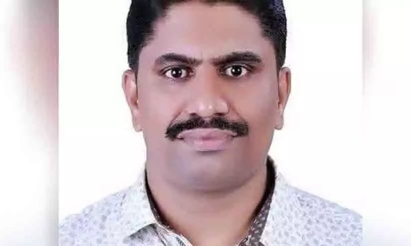 പോക്സോ കേസിൽ ഹയർസെക്കൻഡറി അധ്യാപകൻ അറസ്റ്റിൽ പോക്സോ കേസിൽ ഹയർസെക്കൻഡറി അധ്യാപകൻ അറസ്റ്റിൽ