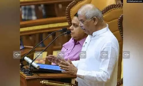 Governor Rajendra Vishwanath Arlekar