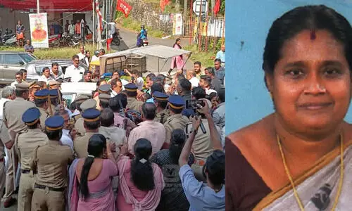 കൂത്താട്ടുകുളം നഗരസഭ കൗൺസിലറെ തട്ടിക്കൊണ്ടുപോയ സംഭവം: പൊലീസ് കേസെടുത്തു