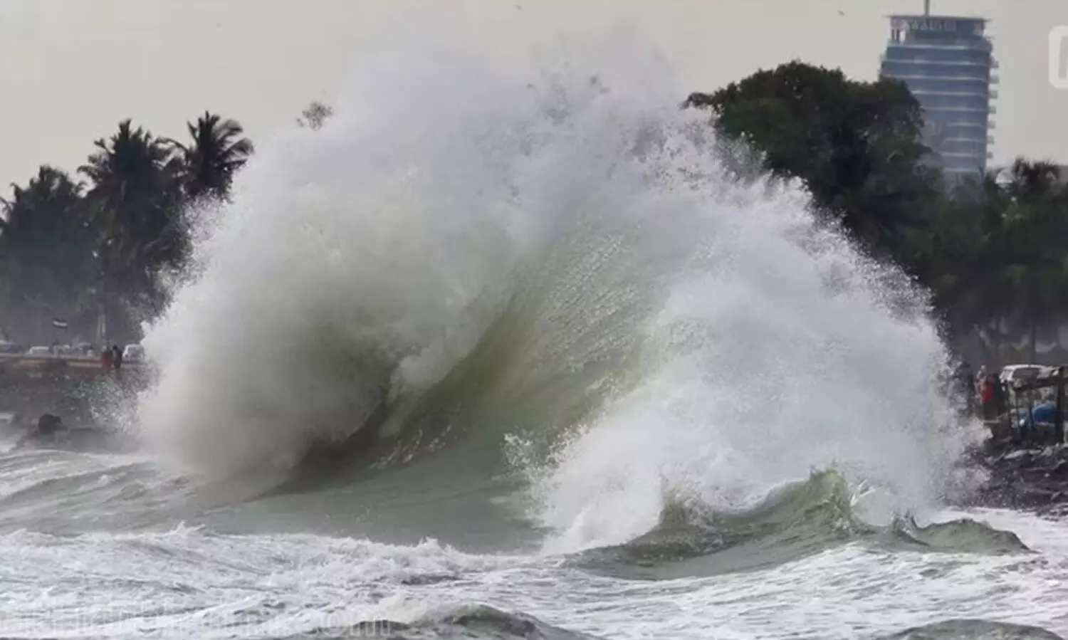 കള്ളക്കടൽ പ്രതിഭാസത്തിന് സാധ്യത