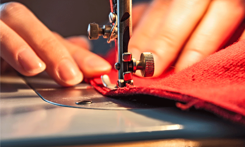 ത​യ്യ​ല്‍ ക​ട​ക​ള്‍ക്ക് മു​ന്ന​റി​യി​പ്പ്; പ​ര​മ്പ​രാ​ഗ​ത വ​സ്ത്ര​നി​ർ​മാ​ണ​ത്തി​ൽ മാ​ന​ദ​ണ്ഡ​ങ്ങ​ള്‍ പാ​ലി​ക്ക​ണം