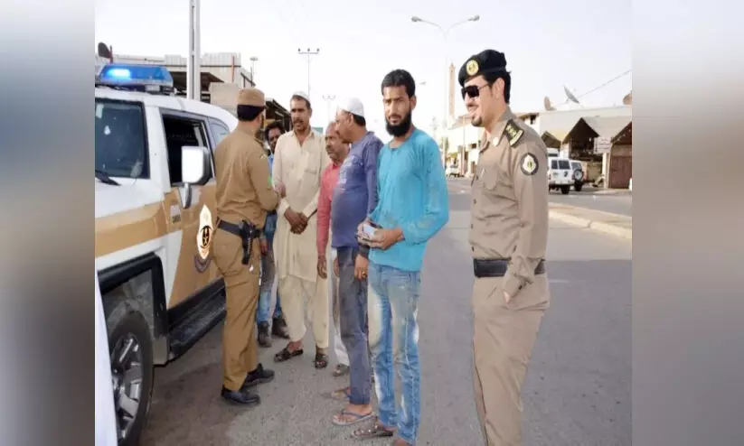 ക​ഴി​ഞ്ഞ ഒ​രാ​ഴ്​​ച​ക്കി​ടെ 21,485 നി​യ​മ​ലം​ഘ​ക​ർ പി​ടി​യി​ൽ