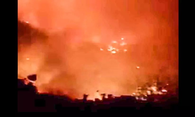 കത്തിയമർന്ന് കണ്ടാളന്തറ മല കത്തിയമർന്ന് കണ്ടാളന്തറ മല