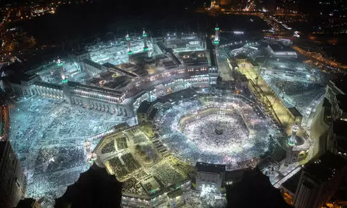 മ​ക്ക ഹ​റ​മി​ൽ 11 സു​പ്ര​ധാ​ന വൈ​ദ്യു​തി സ്രോ​ത​സ്സു​ക​ൾ