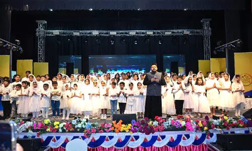 കു​വൈ​ത്ത് സെ​ന്റ് മേ​രീ​സ് യാ​ക്കോ​ബാ​യ  സു​റി​യാ​നി പ​ള്ളി വി​ള​വെ​ടു​പ്പു​ത്സ​വം