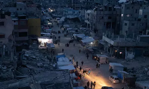 ഗസ്സയിൽ വെടിനിർത്തൽ വൈകുന്നു; ആക്രമണം തുടർന്ന് ഇസ്രായേൽ