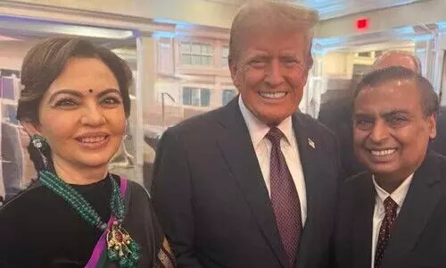 ട്രംപിന്‍റെ വിരുന്നിൽ പങ്കെടുത്ത് മുകേഷ് അംബാനിയും നിതാ അംബാനിയും; സത്യപ്രതിജ്ഞ നാളെ