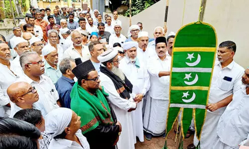 വാ​ഴ​ക്കോ​ട് ജാ​റം ആ​ണ്ടു​നേ​ർ​ച്ച​ക്ക് കൊ​ടി​യേ​റി