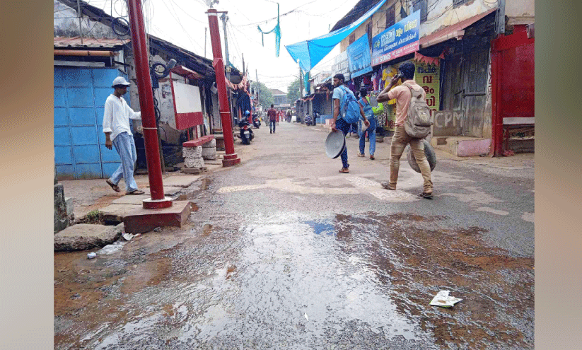 തലശ്ശേരി ടൗണിൽ പൈപ്പ് പൊട്ടി കുടിവെള്ളം പാഴാകുന്നു
