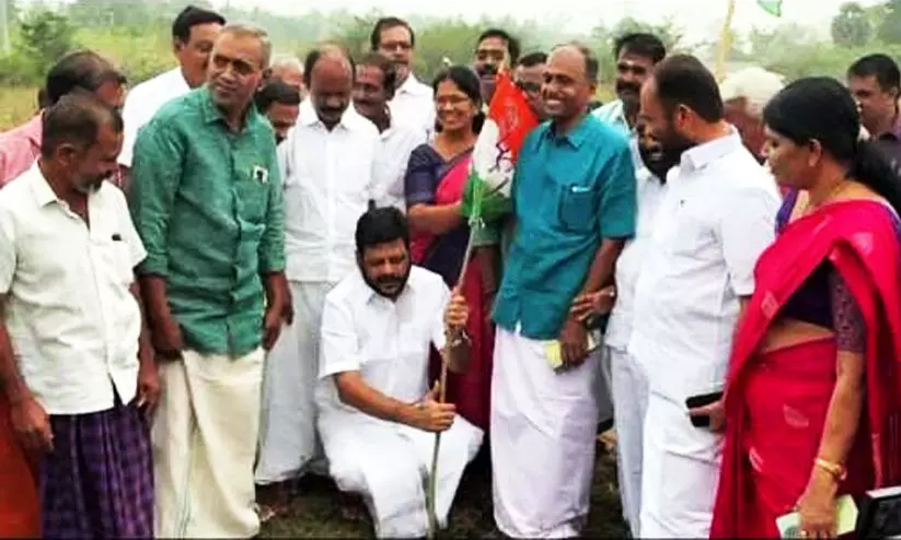 Kanjikode Brewery Plant Controversy, congress