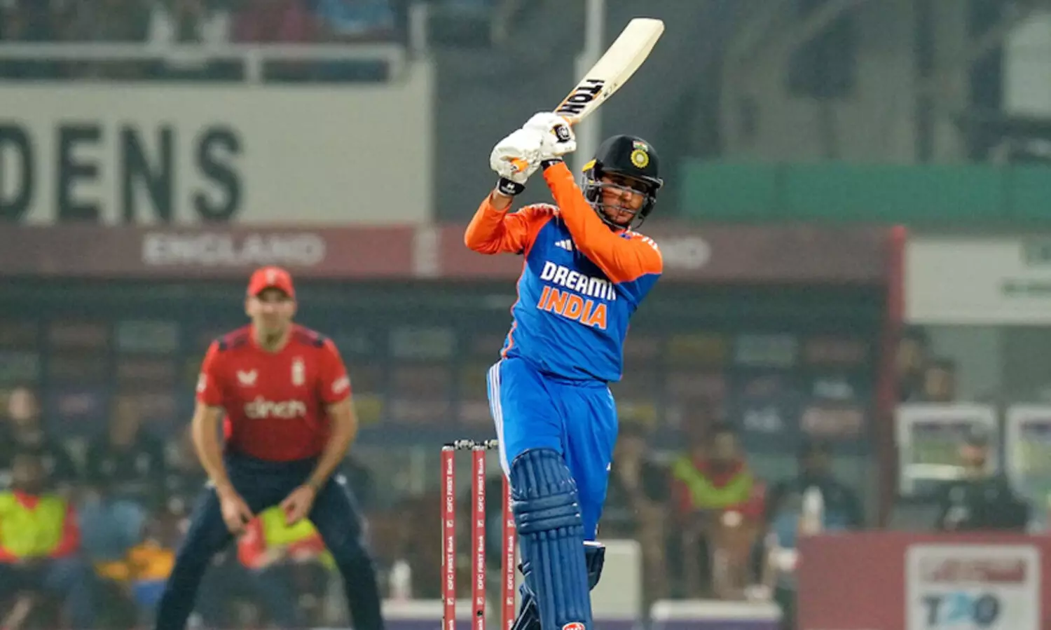 അടിയോടടി അഭിഷേക് ! ആദ്യ ട്വന്‍റി-20യിൽ ഇന്ത്യക്ക് തകർപ്പൻ വിജയം