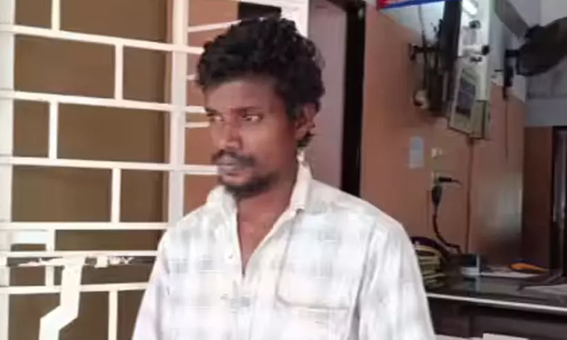 അഞ്ചലിൽ ഒൻപതു വയസുകാരനെ ജനലിൽ കെട്ടിയിട്ട് പീഡിപ്പിക്കാൻ ശ്രമം; യുവാവ് പിടിയിൽ അഞ്ചലിൽ ഒൻപതു വയസുകാരനെ ജനലിൽ കെട്ടിയിട്ട് പീഡിപ്പിക്കാൻ ശ്രമം; യുവാവ് പിടിയിൽ