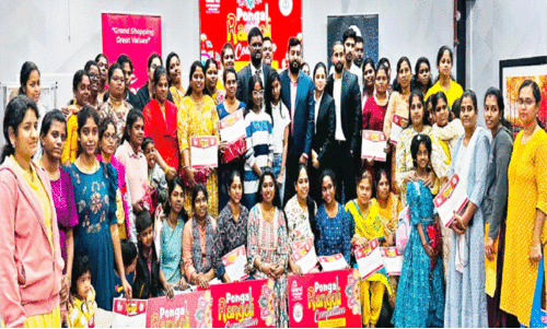 ഗ്രാ​ൻ​ഡ് മാ​ൾ ഹൈ​പ്പ​ർ​മാ​ർ​ക്ക​റ്റ് രം​ഗോ​ലി മ​ത്സ​രം