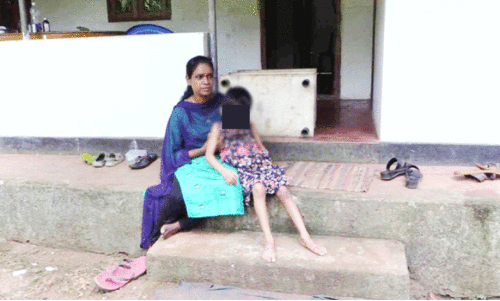 സോ​ണി​യ​ക്കും കു​ടും​ബ​ത്തി​നും​ വേ​ണം സു​മ​ന​സ്സു​ക​ളു​ടെ സ​ഹാ​യം