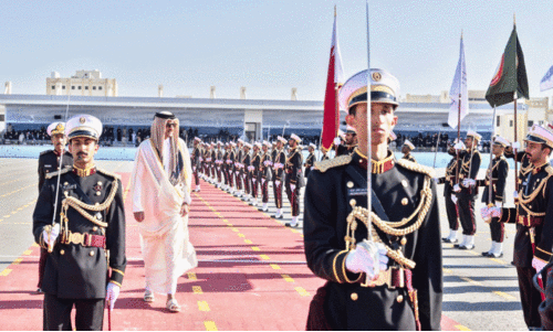 നാ​വി​ക അ​ക്കാ​ദ​മി ബി​രു​ദ​ദാ​ന ച​ട​ങ്ങി​ൽ അ​മീ​ർ പ​​ങ്കെ​ടു​ത്തു