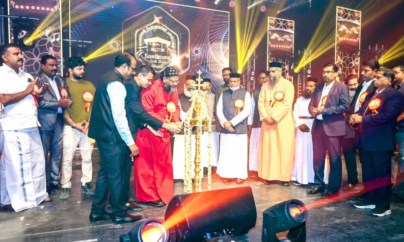 സെന്റ് തോമസ് ഇന്ത്യൻ ഓർത്തഡോക്സ് പഴയപള്ളി സാന്തോം ഫെസ്റ്റ് സെന്റ് തോമസ് ഇന്ത്യൻ ഓർത്തഡോക്സ് പഴയപള്ളി സാന്തോം ഫെസ്റ്റ്