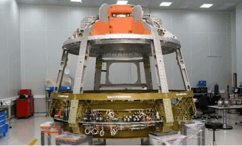 ഗ​ഗ​ൻ​യാ​ൻ: ആ​ളി​ല്ലാ ദൗ​ത്യ​ത്തി​ന്‍റെ ക്രൂ​മൊ​ഡ്യൂ​ൾ പു​റ​ത്തി​റ​ക്കി