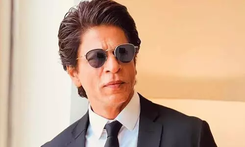 ഗ്ലോ​ബ​ൽ വി​ല്ലേ​ജി​ൽ ഞാ​യ​റാ​ഴ്ച ഷാ​രൂ​ഖ്​ ഖാ​നെ​ത്തും