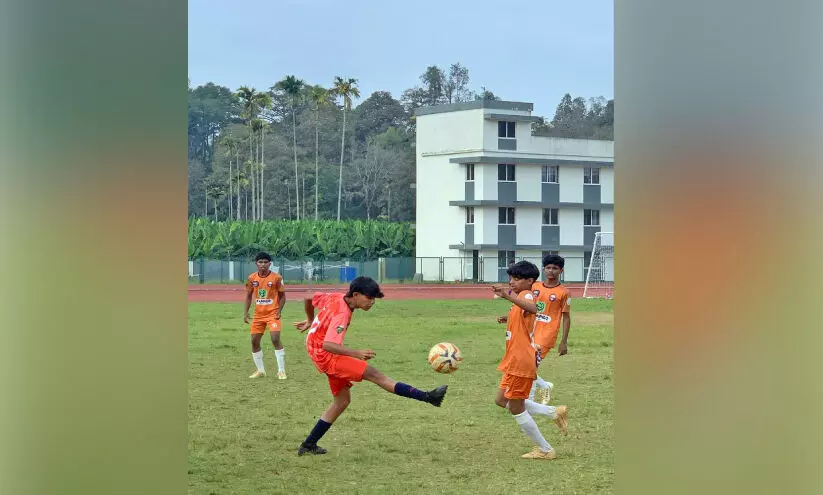 യു​വ ക​പ്പ്‌: ഇ​നി സെ​മി പോ​രാ​ട്ട​ങ്ങ​ൾ