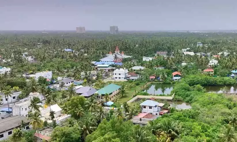 മുനമ്പത്ത് ജുഡീഷ്യൽ കമീഷനെ നിയമിച്ചത് എന്ത് അധികാരത്തിലെന്ന് സർക്കാറിനോട് ഹൈകോടതി മുനമ്പത്ത് ജുഡീഷ്യൽ കമീഷനെ നിയമിച്ചത് എന്ത് അധികാരത്തിലെന്ന് സർക്കാറിനോട് ഹൈകോടതി