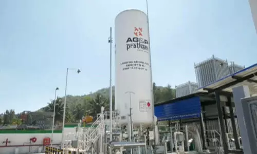 സി.​എ​ൻ.​ജി ചോ​ർ​ച്ച​യി​ൽ ശ്വാ​സം മു​ട്ടി; പ​രി​ഭ്രാ​ന്ത​രാ​യി ജ​ന​ങ്ങ​ൾ