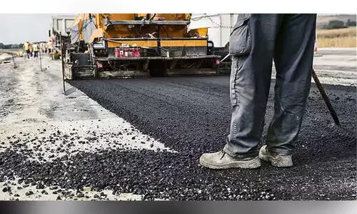 വേളാപുരത്ത് പേരിനൊരു അടിപ്പാതയോ?