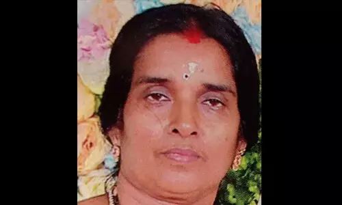 മധ്യവയസ്കയുടെ മൃതദേഹം അയൽവാസിയുടെ പറമ്പിൽ കത്തിക്കരിഞ്ഞ നിലയിൽ