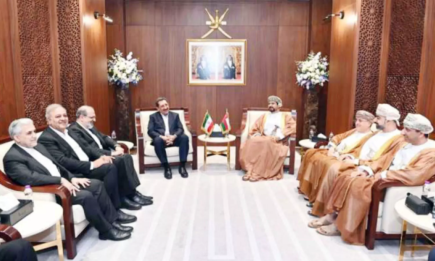 ഒ​മാ​ൻ-​ഇ​റാ​ൻ മ​​ന്ത്രി​മാ​ർ കൂ​ടി​ക്കാ​ഴ്ച ന​ട​ത്തി