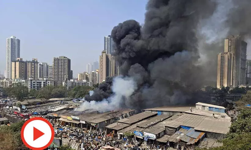 ഗുഡ്ഗാവിലെ ഫർണിച്ചർ മാർക്കറ്റിൽ വൻ തീപിടിത്തം; ആളപായമില്ല ഗുഡ്ഗാവിലെ ഫർണിച്ചർ മാർക്കറ്റിൽ വൻ തീപിടിത്തം; ആളപായമില്ല